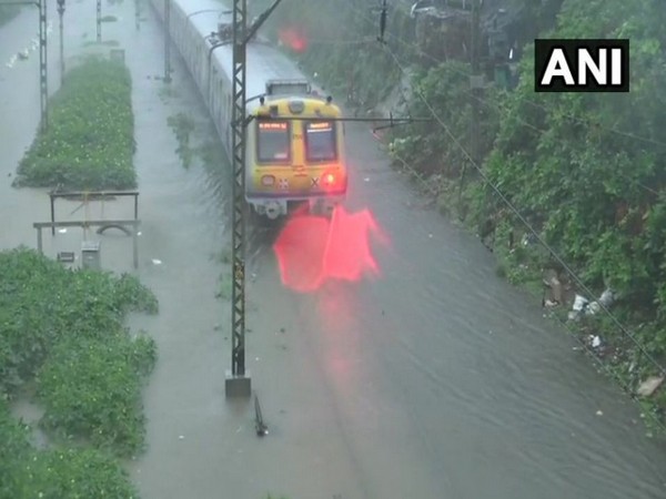 Railway tracks submerged due to heavy rains in Mumbai