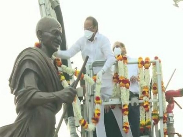 Maharashtra Deputy Chief Minister Ajit Pawar paying tribute to Mahatma Gandhi.  