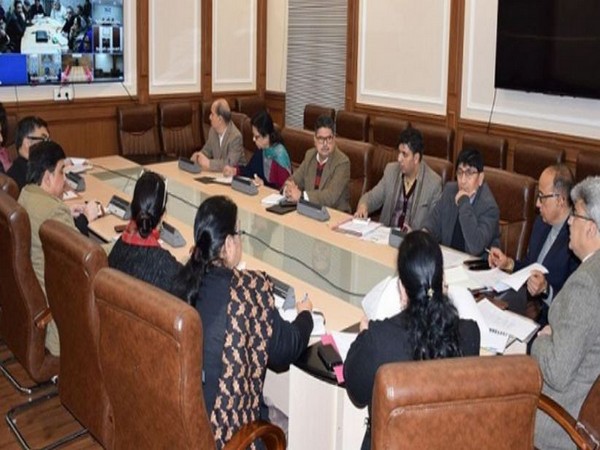 Amid coronavirus outbreak, Jammu and Kashmir administration held a meeting on Tuesday. Photo/ANI