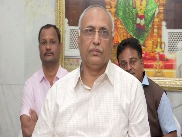 Deepak Muglikar, CEO, Shri Sai Baba Sansthan Trust, speaking at a press conference on Sunday. 