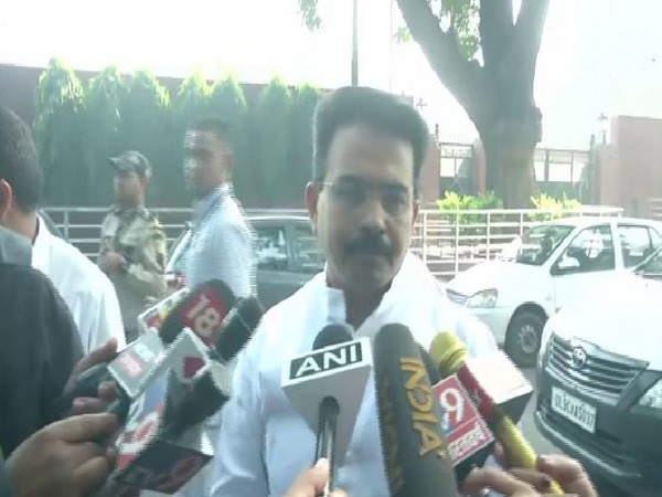Congress leader Rajeev Satav speaking to reporters in New Delhi on Saturday. Photo/ANI