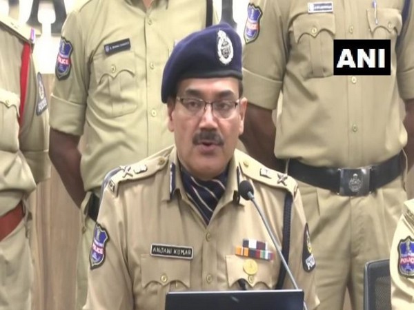 Anjani Kumar, Commissioner of Police (CP) while speaking to the reporters (Photo/ANI)