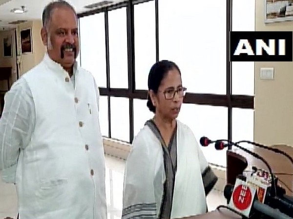 West Bengal Chief Minister Mamata Banerjee in Nabanna on Wednesday (Photo/ANI)