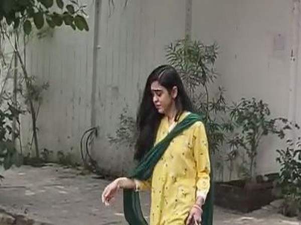 Aishwarya Rai coming out of her in-laws on Friday. Photo/ANI