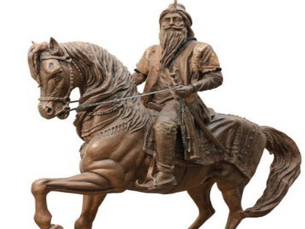 Sculpture of Maharaja Ranjit Singh
