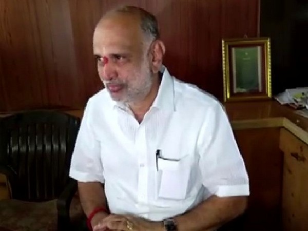 Rebel MLA Shivaram Hebbar (Photo/ANI)