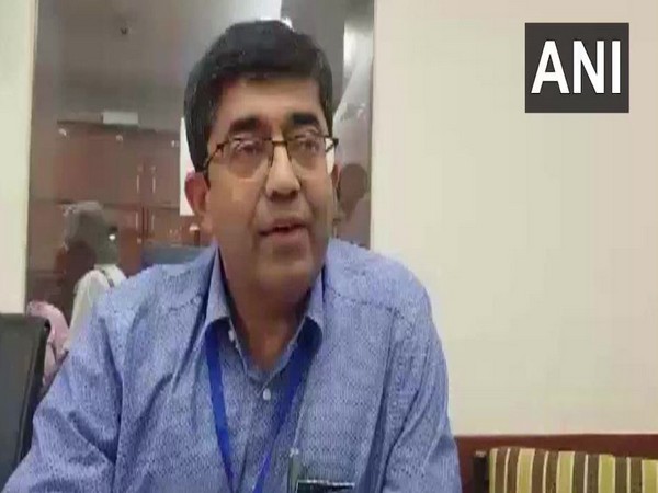 Commissioner of Brihanmumbai Municipal Corporation (BMC), Praveen Pardeshi while speaking to ANI (Photo/ANI)
