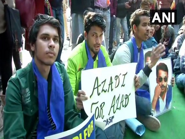 The members of Bhim Army Students' Federation held a protest at the Jantar Mantar in New Delhi on Sunday. Photo/ANI