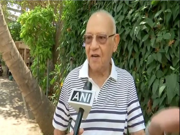 Julio Ribeiro, the former Mumbai police commissioner speaks to ANI in Mumbai on Saturday. [Photo/ANI]