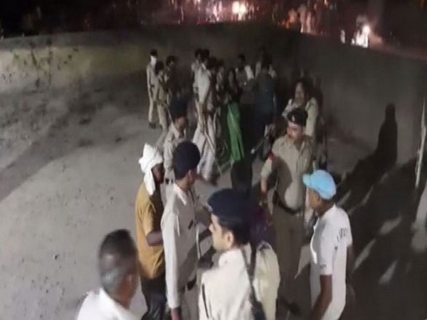 the Bihar police personnel have allegedly misbehaved with the family of the deceased youth on Saturday (ANI)
