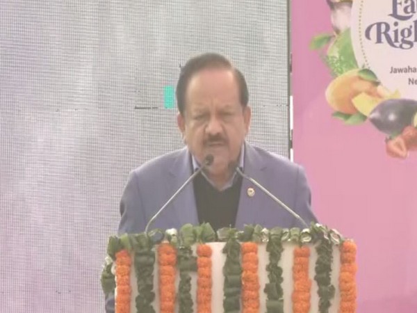 Union Health Minister Dr Harsh Vardhan speaking at 'Eat Right Mela' in New Delhi on Thursday. Photo/ANI