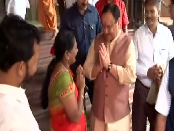 BJP working President JP Nadda visited Swaminarayan Temple, Mumbai on Sunday. (Photo/ANI)