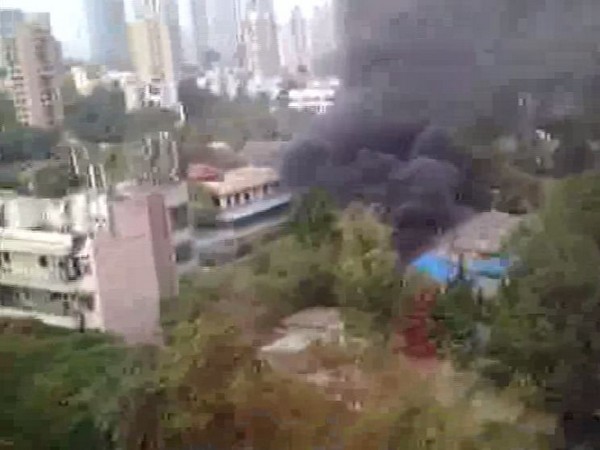 Fire broke out in Goregaon industrial area. Photo/ANI