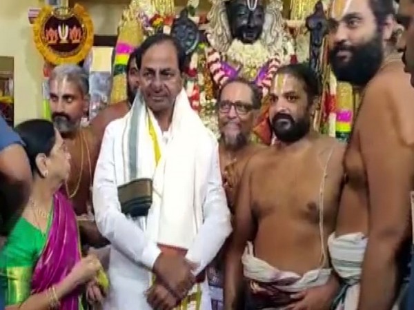 Telangana Chief Minister K Chandrashekar Rao at Sri Athi Varadaraja Swamy temple. Photo/ANI