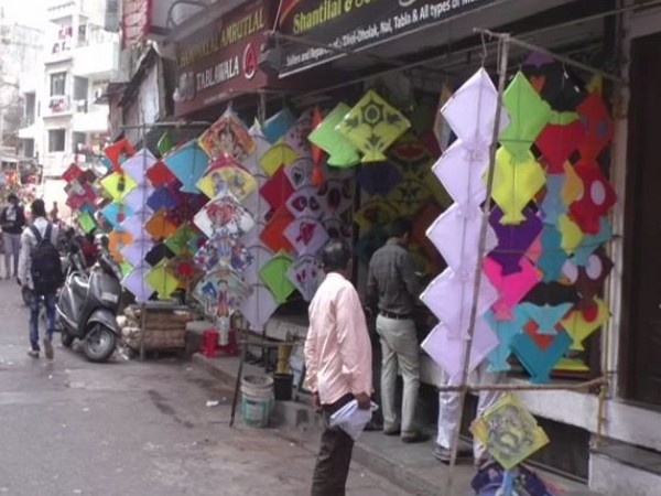 Markets gearing up for International Kite Festival in Gujarat. Photo/ANI