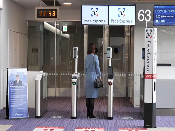 NEC develops smooth boarding system at Narita airport in Japan