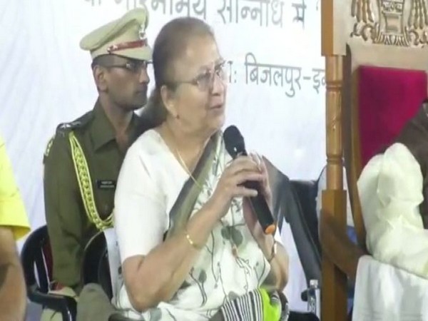 Former Lok Sabha speaker and BJP leader Sumitra Mahajan in Indore on Sunday (Photo/ANI)