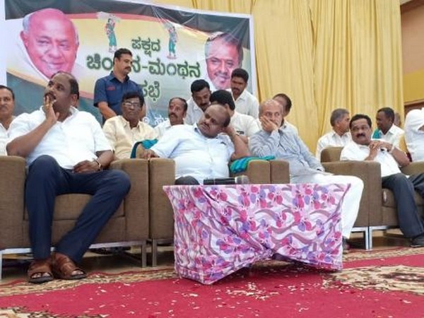 JD(S) leader HD Kumaraswamy during the workers meeting in Mysuru on Saturday. (Photo/ANI)