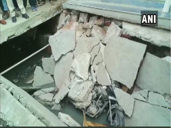 Two persons were injured after a footpath collapsed in Sirohi on Friday. Photo/ANI