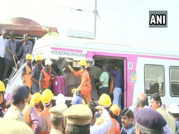 Operations carried out to rescue to driver of Lingampalli-Falaknuma train (Photo/ANI)