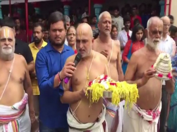 Chilkur Balaji Temple priests performed special rituals to form 'Jatayu Sena' for protecting women and girls. (Photo/ANI)
