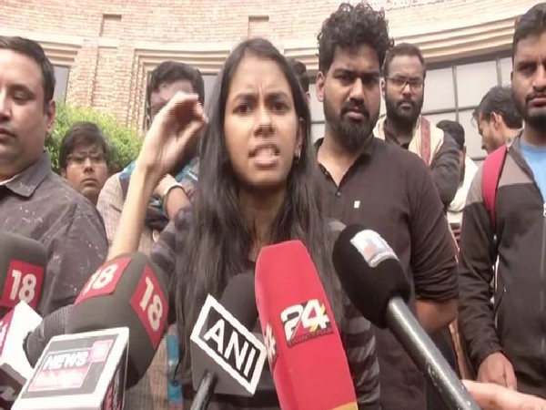 JNUSU President Aishe Ghosh speaking to reporters in New Delhi on Wednesday. Photo/ANI