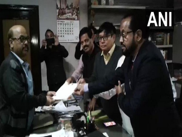 Congress leader and Leader of Opposition (LoP) in Assam Legislative Assembly, Debabrata Saikia met State Assembly Speaker, Hitendra Nath Goswami on Thursday (Photo/ANI)