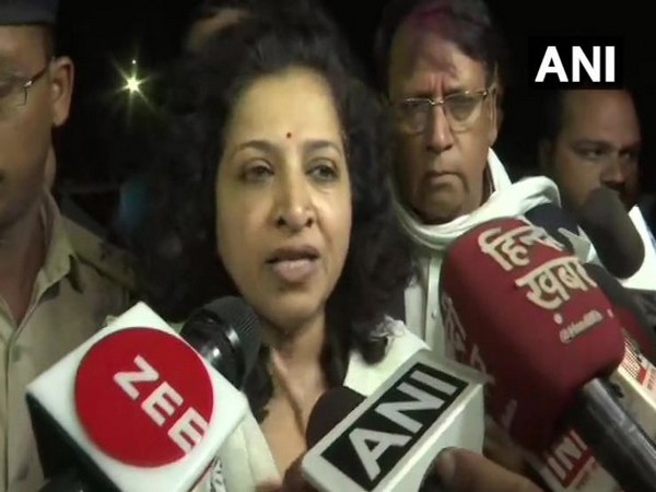 Congress leader Shobha Oza speaking to reporters in Bhopal on Tuesday. Photo/ANI