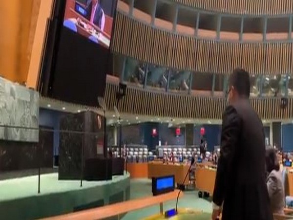 Indian delegation walks out ahead of Imran Khan's speech