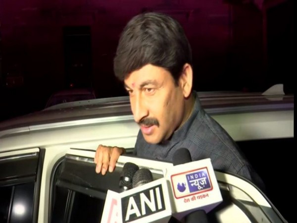BJP's Delhi unit chief Manoj Tiwari speaking to media persons on Saturday in New Delhi. Photo/ANI