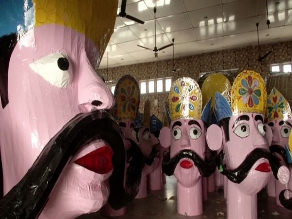 Ravana effigies created by artisans hailing from Uttar Pradesh. (Photo/ANI)