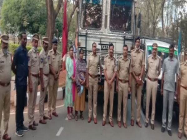 Cyberabad Police arrested nine accused of an interstate gang.