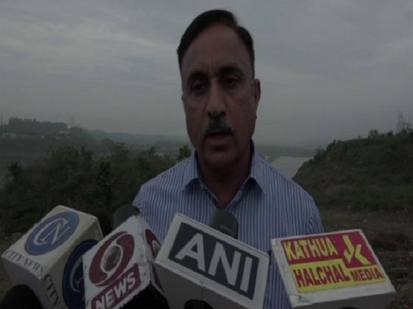 Chief Engineer of Dam project Punjab, SK Saluja speaking to ANI on Tuesday 