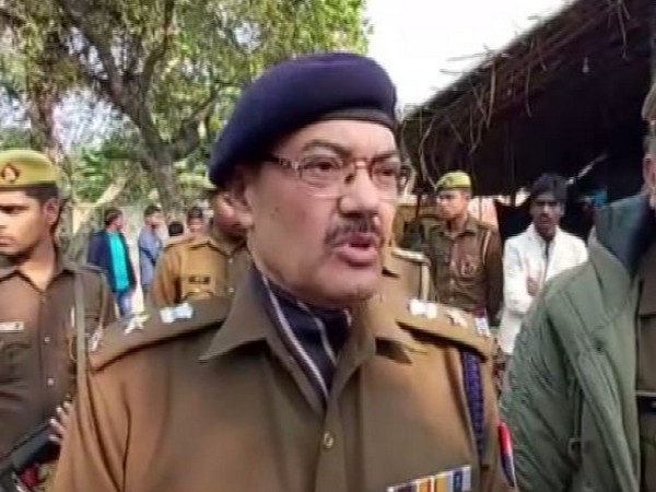 Arvind Chaturvedi, Superintendent of Police (SP) Barabanki speaking to reporters on Saturday. Photo/ANI