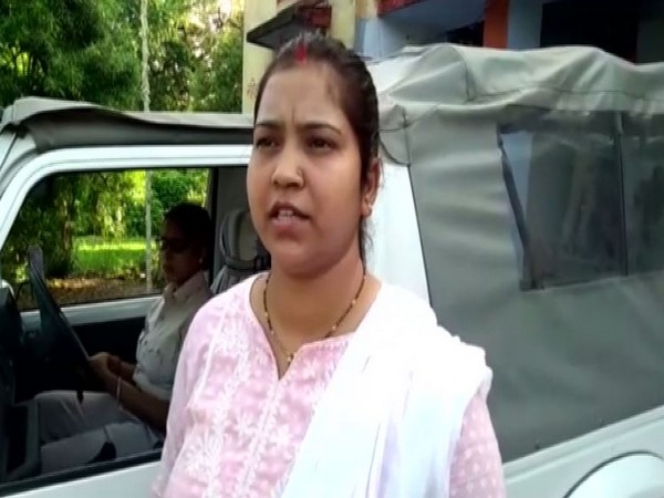 Gaya police sub-inspector speaking to ANI. (Photo/ANI)