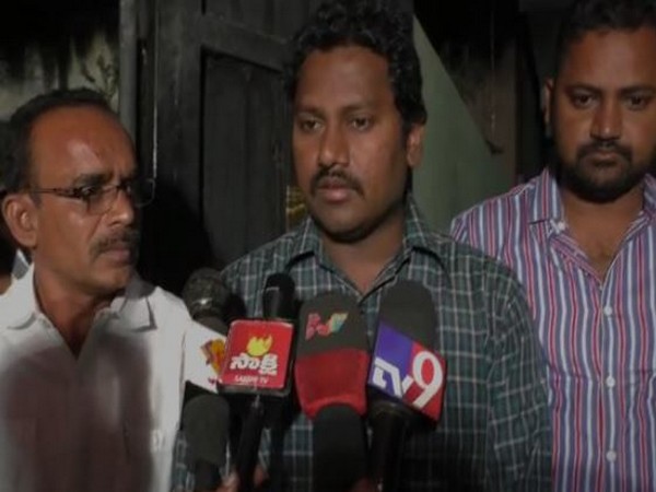 Sambi Reddy died while buying vegetables, not onions, says kin.