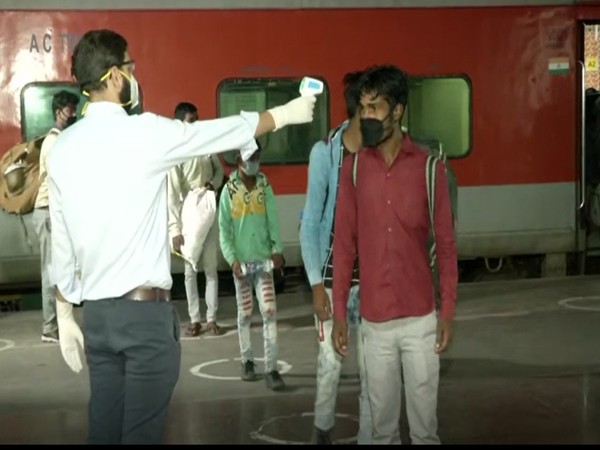 Visuals from New Delhi Railway Station (Photo/ANI)