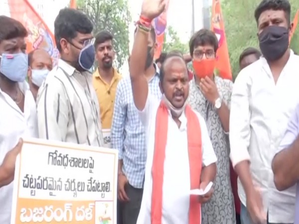 Bajrang Dal Telangana state Convener Subhash Chander (centre) in Hyderabad (Photo/ANI)