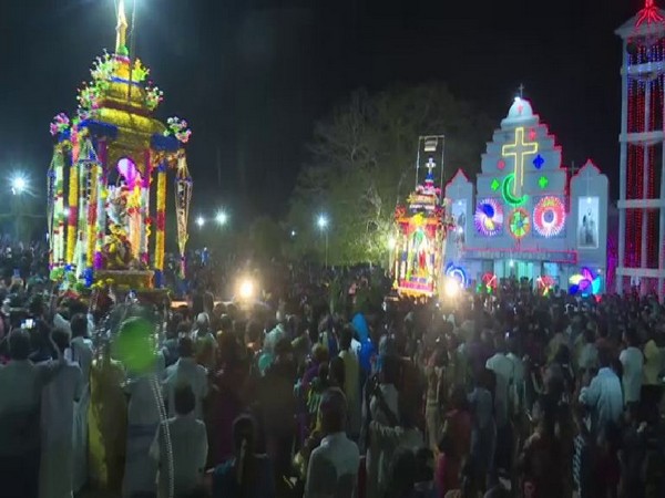 A large number of people belonging to different faiths celebrated Chariot festival at Santhiyagappar Church in Rameshwaram (Photo/ANI)