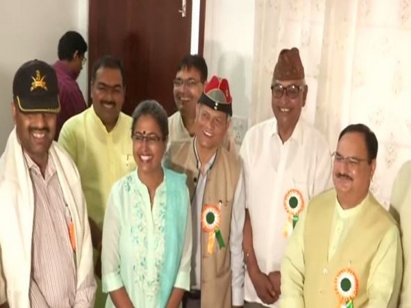 BJP working president J P Nadda meeting Army Generals in Jaipur on Tuesday. Photo/ANI