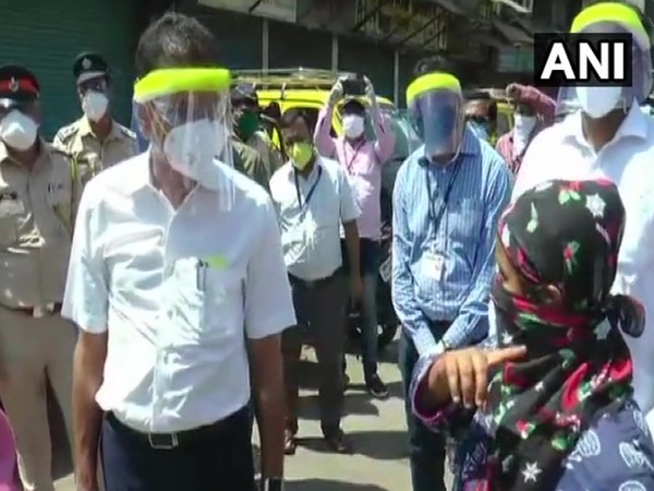 BMC Commissioner Iqbal Singh Chahal visited Dharavi area on Saturday.    Photo/ANI
