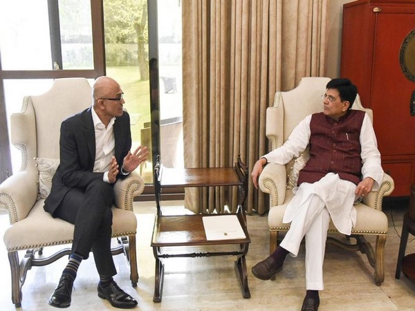 Microsoft CEO Satya Nadella (left), Union Minister Piyush Goyal (right) (Photo/Piyush Goyal's Twitter handle)