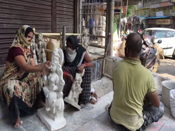 Idol makers in Indore incur losses amid COVID-19 crisis (Photo/ANI)