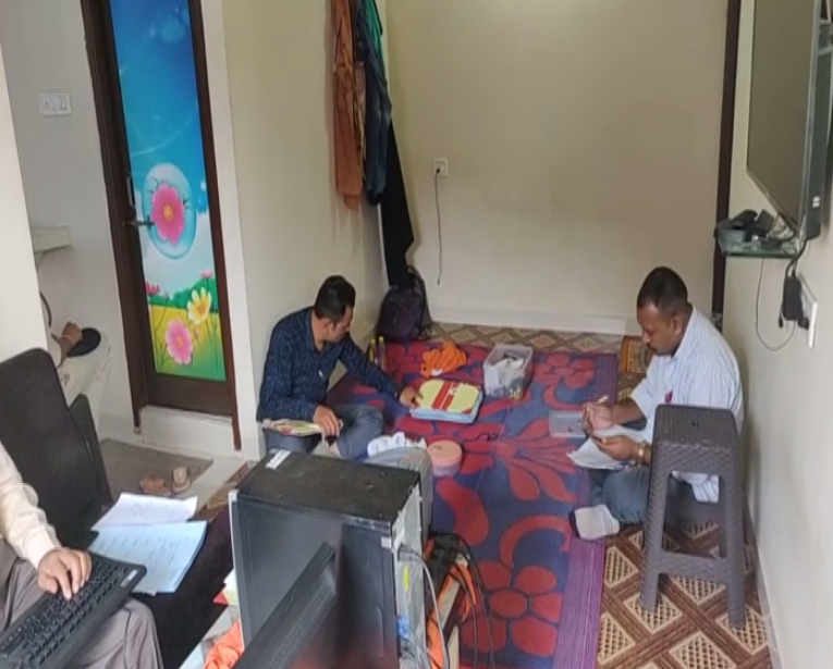 Lokayukta police conducted raids at a Food and Civil Supply Manager's properties (Photo/ANI)