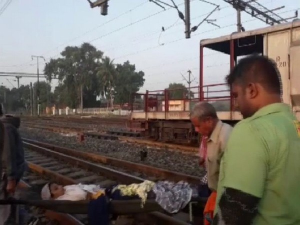 A woman gave birth to three premature babies on train. Photo/ANI