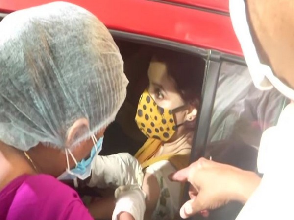 Drive-in vaccination initiative of West Bengal Government (Photo/ANI)