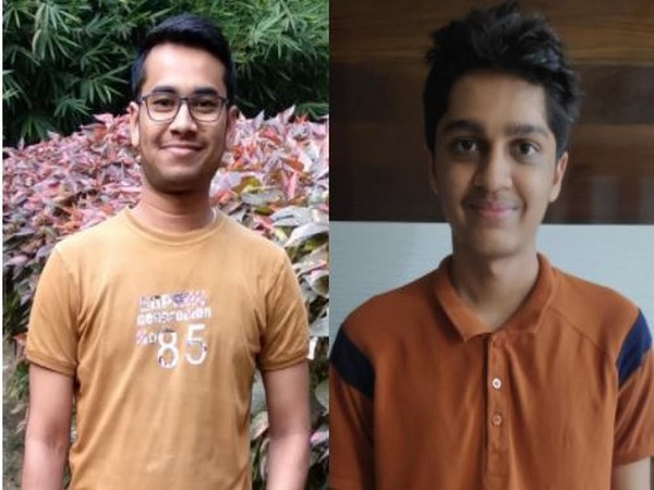 Rohit Kumar Chaudhary and Kavin Agrawal, students of IIT Bombay who developed AIR Scanner (Photo/ANI)