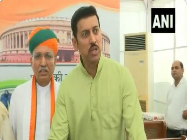 Union Minister Arjun Meghwal (L), BJP MP Rajyavardhan Rathore (Photo/ANI)