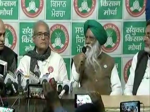 Samyukta Kisan Morcha (SKM) addressing a press conferene on Tuesday (Photo/ANI)