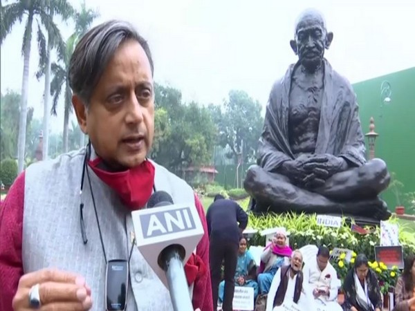 Congress leader Shashi Tharoor (Photo/ANI)